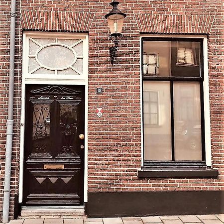 두스뷔르흐 De Buurvrouw Nr.18 B&B 외부 사진