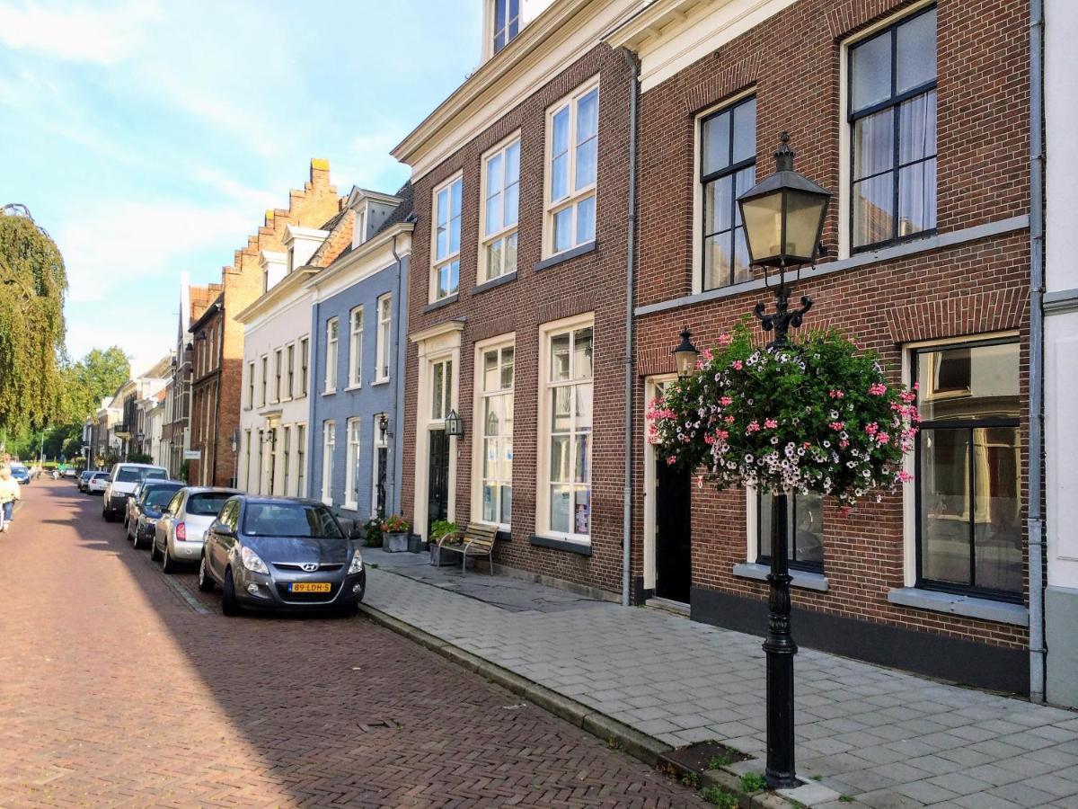 두스뷔르흐 De Buurvrouw Nr.18 B&B 외부 사진