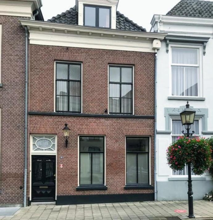 두스뷔르흐 De Buurvrouw Nr.18 B&B 외부 사진