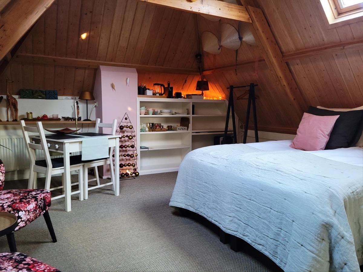 두스뷔르흐 De Buurvrouw Nr.18 B&B 외부 사진